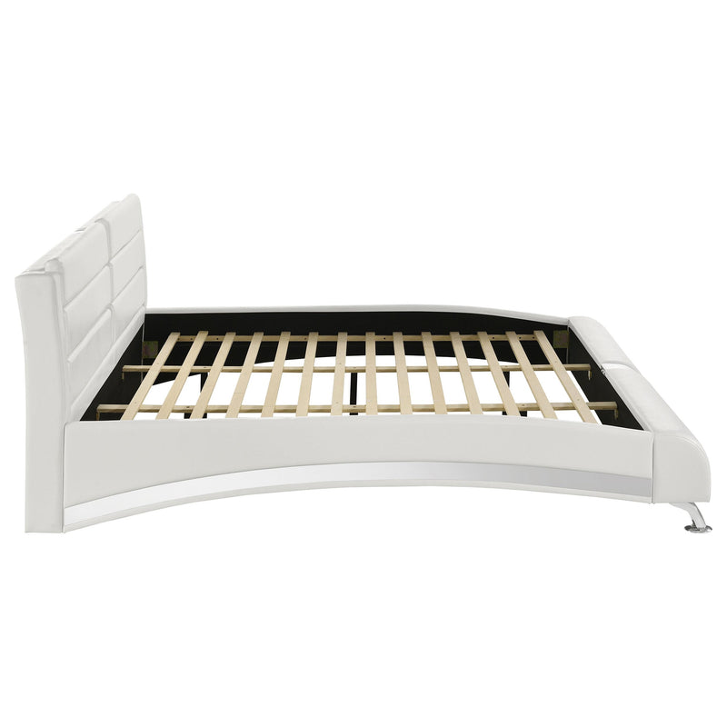Coaster Furniture Jeremaine 300345KE Upholstered Eastern King Sleigh Bed - White IMAGE 5