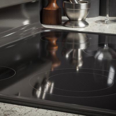 GE 30-inch Freestanding Electric Range JB645EKES IMAGE 5