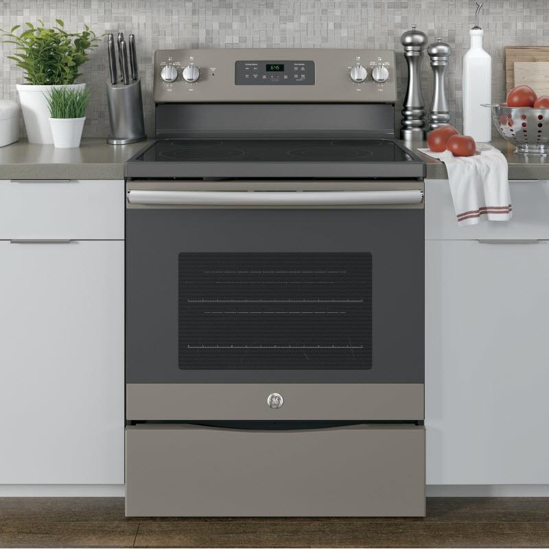 GE 30-inch Freestanding Electric Range JB645EKES IMAGE 7