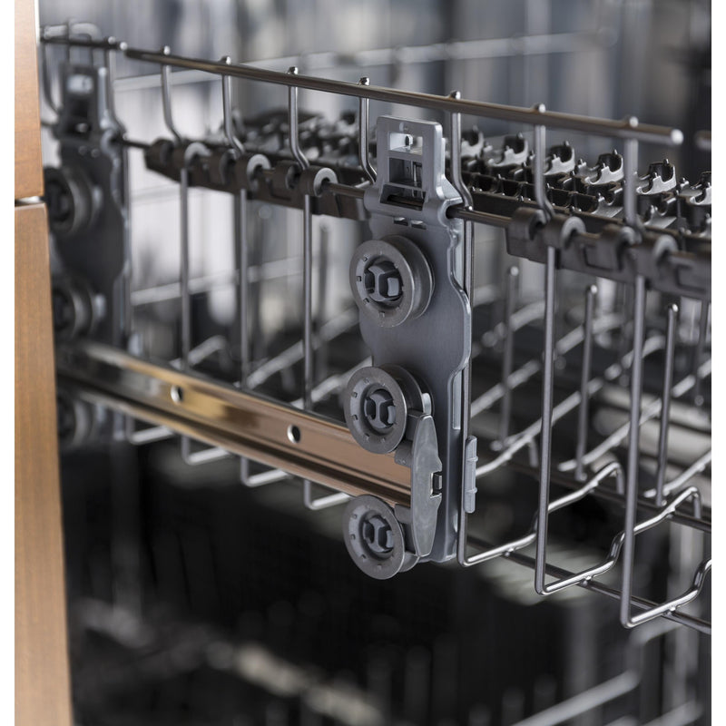GE 24-inch Built-in Dishwasher with Sanitize Option GDT545PFJDS IMAGE 12