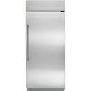 Monogram 21.92 cu.ft. Upright Freezer with Internal Automatic Ice Maker ZIFS360NNRH IMAGE 2