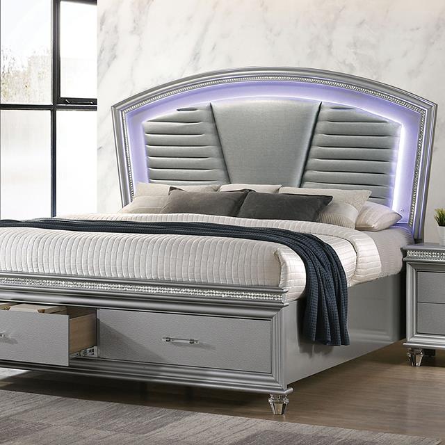 Furniture of America Maddie CM7899SV-EK King Bed IMAGE 1
